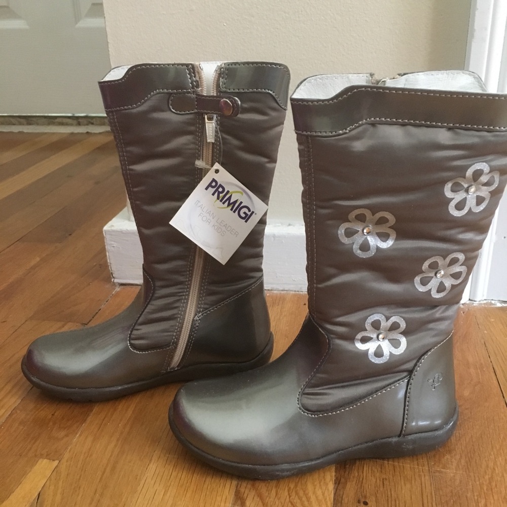 Little girls primigi patent rain boots